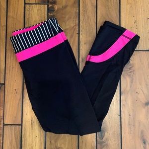 Lululemon capri leggings- black